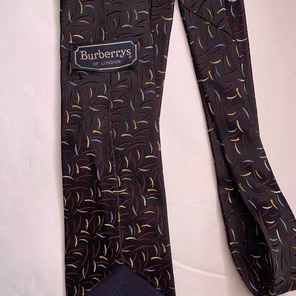 Burberry’s Men vintage tie - Picture 2 of 3